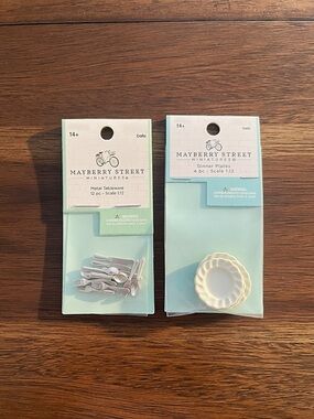 Miniature White Dinner Plates & Silver Metal Tableware Set of 4